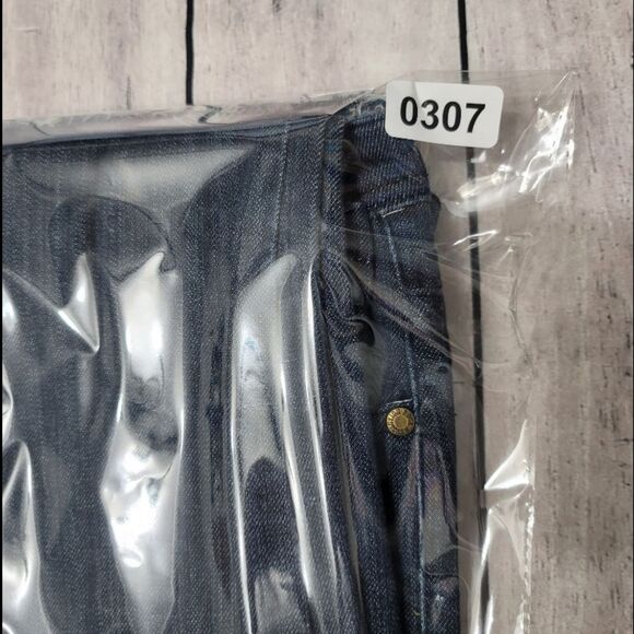 Rock Revolution Distressed Straight Leg Womens Jeans Size 28 - Picture 4 of 15